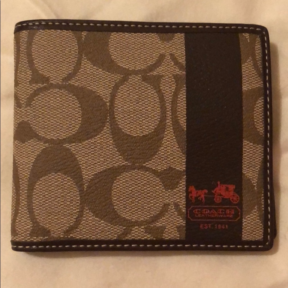 Coach Wallet NWOT
